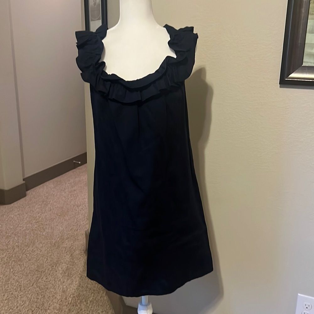 LOFT is brand and size is 8